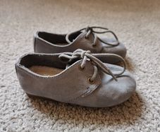Girls shoes size UK 6