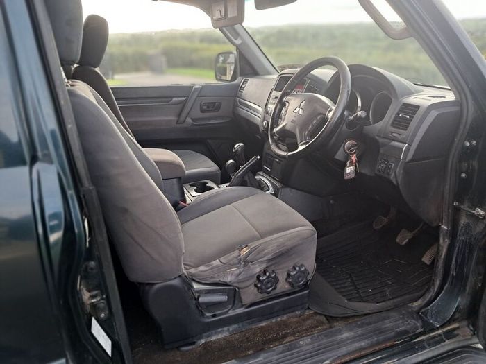 Mitsubishi Pajero 2009