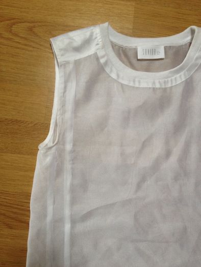 Never worn Savida sleeveless blouse