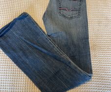 Seven jeans size 25 - fit 8/10
