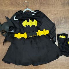 Batgirl costume + accessories 3/4 years