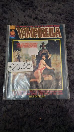 Vampirella Original Vintage Magazines Comics