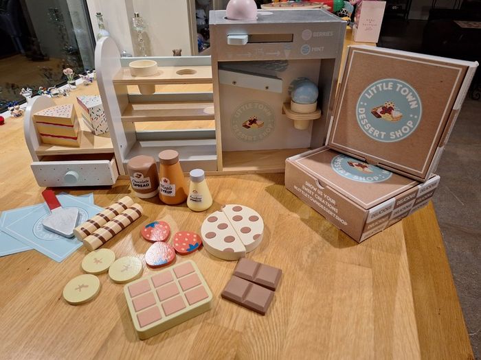 Little Town Wooden Ice Cream and Dessert set