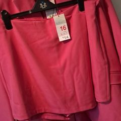 blazers and Skort sell together or seperate read add