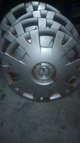 mazda hub caps
