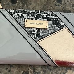 river island wallet
