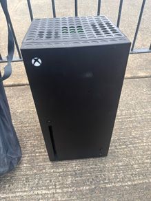 Xbox Series X Mini Fridge