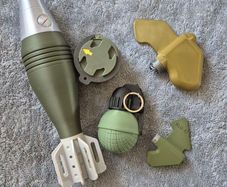 Selection of 3d printed military models  x (5)