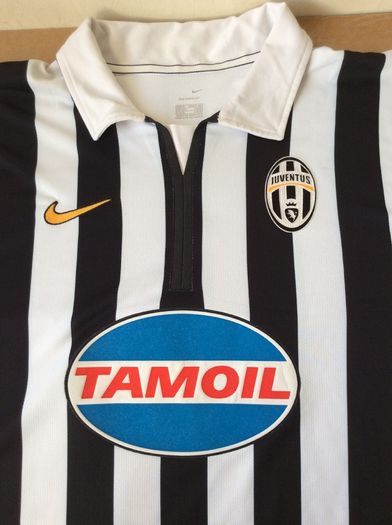 Juventus Jersey. Season 2006/2007. Official Nike Home Jersey. Authentic Original From The Time. Not A Modern Day Remake.
