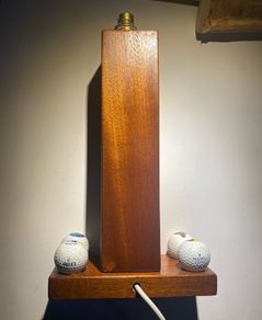 Hand -made tabletop lamp incorporating 4 golf balls