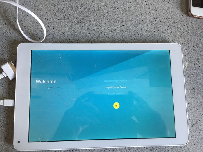 Bush AC101DPLV2 Tablet Motherboard Running Android 5.0.1