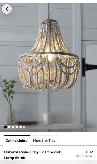 Easy fit light shade