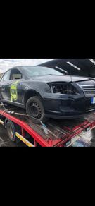 03-08 Toyota Avensis petrol t250 breaking