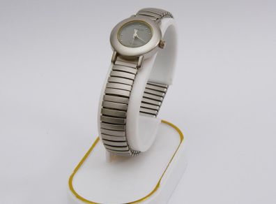 Ladies Vintage Citron Designer Quartz Watch