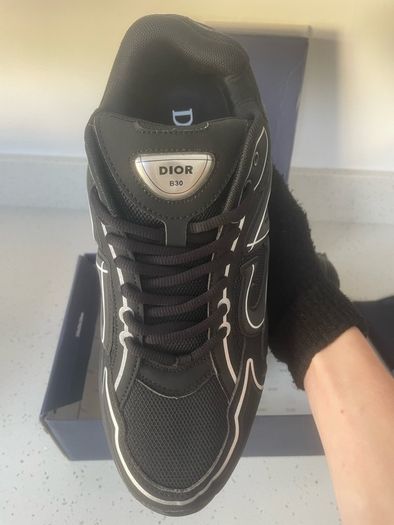 Dior B30