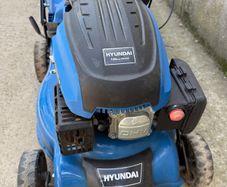 Hyundai Lawnmower