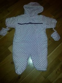 Girl pramsuit