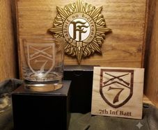 Irish Defence Forces 7th Inf Batt Whiskey gift set