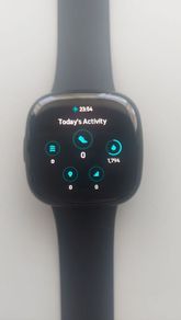 Fitbit Versa4