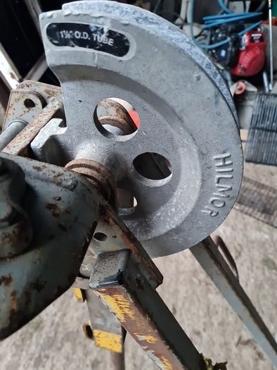 Antique pipe cutter