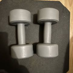 2.3kg plastic dumbbells