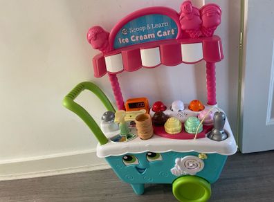 Ice cream cart