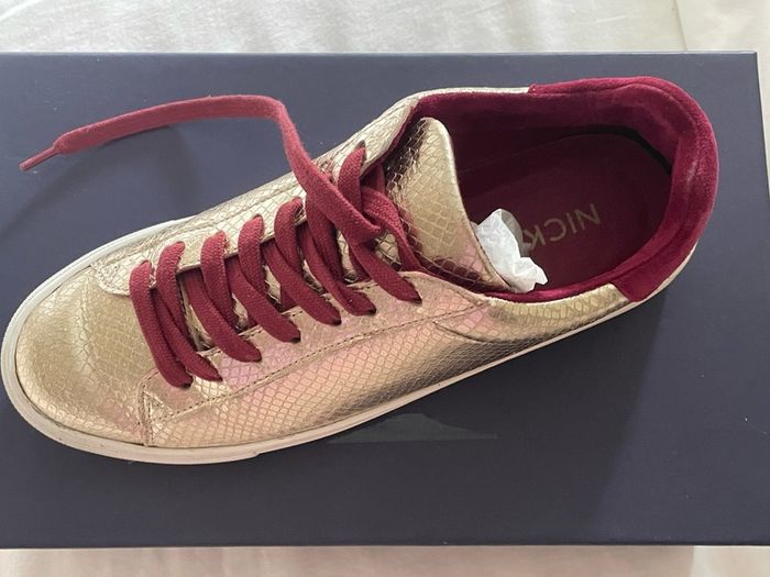 Nicky Hoyne Gold trainers
