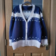 Blue & white cardigan, Size 20-22