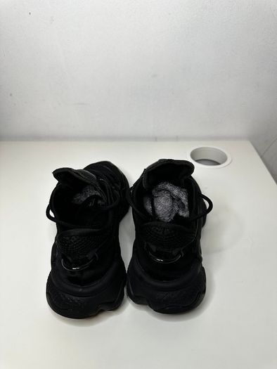 Adidas ozweego