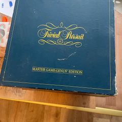 Vintage 1981 Original Trivial Pursuit Master Game Genus Edition
