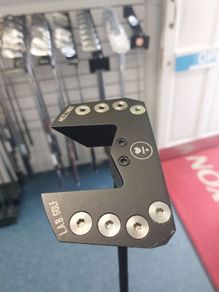 L.A.B golf putter