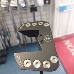 L.A.B golf putter