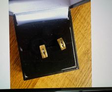 9ct gold earrings with diamond stone