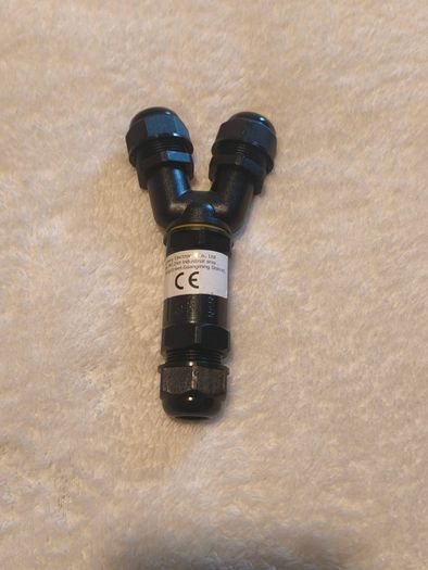 Y splitter Y-Cable Socket Branch Box Cable Connector
