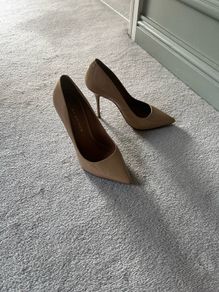 Kurt Geiger  Nude Heals Size 6