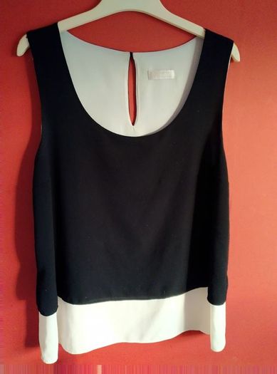 Ladies Top.(Windsmoor)