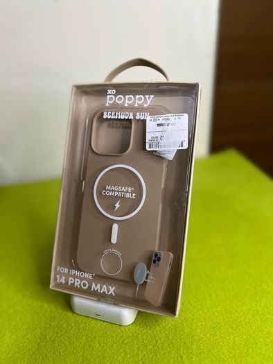 Fitted Skin Magsafe XO POPPY Case for the iPhone 14 Pro Max.