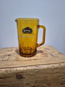 Britvick pub water jug