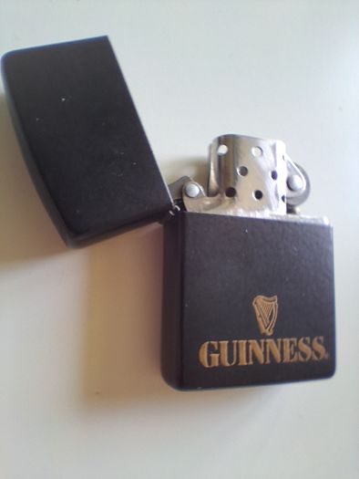 Original ZIPPO 1998 Guinness matte black abg gold lighter