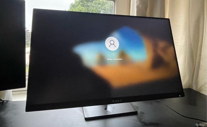 HP OMEN 24 Gaming Monitor 165hz
