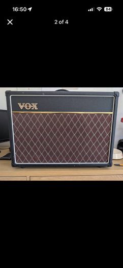 Vox AC15C1 guitar amplifier