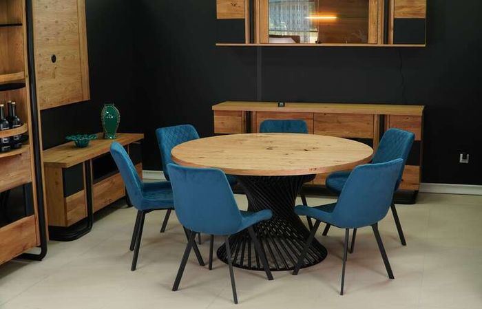 Velvet Loft Kansas Chair
