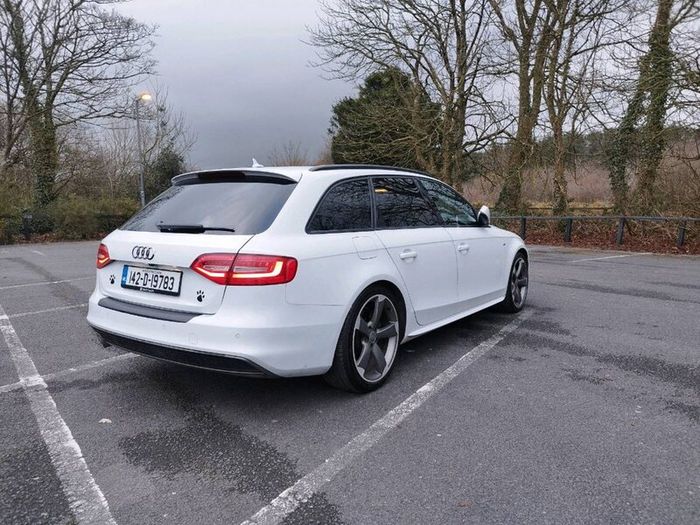 Audi A4 S line Black Edition Quatro 177BHP