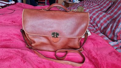 chessneau satchel / brief case