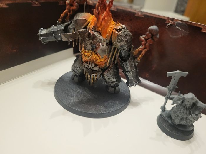 Games Workshop Warhammer AoS Helsmiths of Hashut - Army Set