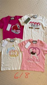 girls T-shirt 6/7yrs 2 for 25