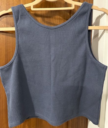 Cropped top