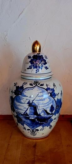Vintage ginger jar