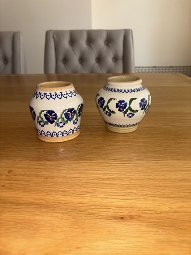 Nicholas Mosse Retired Set of 2 Blue Pansy Bud Vases