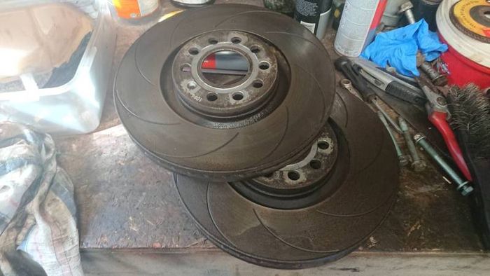 Audi a6 c5, Allroad, Audi a4 b6, Audi a4 b7 big 320mm front brake upgrade kit. Brake conversion, drilled & grooved,big calipers,breaking,parts